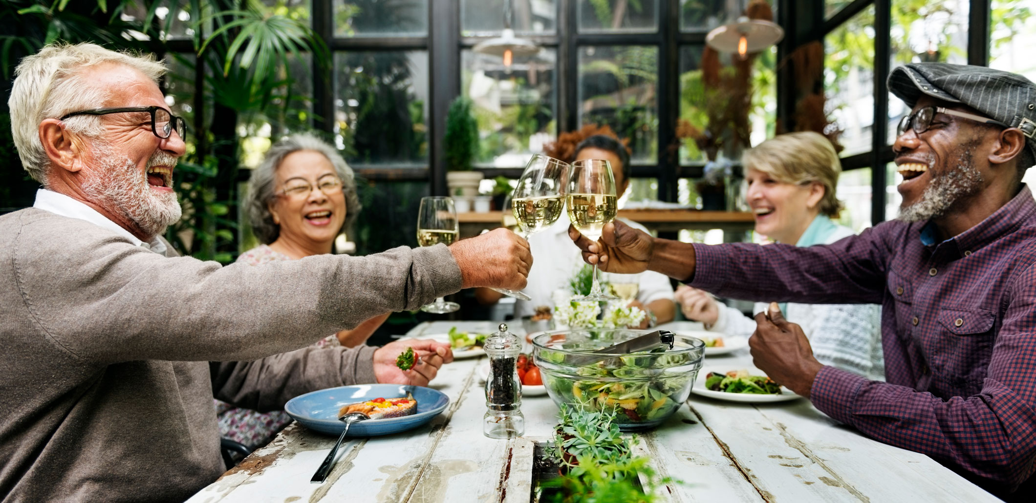 5b847c01808ba2a03428f63e_how-to-deal-with-hearing-aid-problems-in-noisy-environments-1 How to Deal With Hearing Aid Problems in Noisy Environments